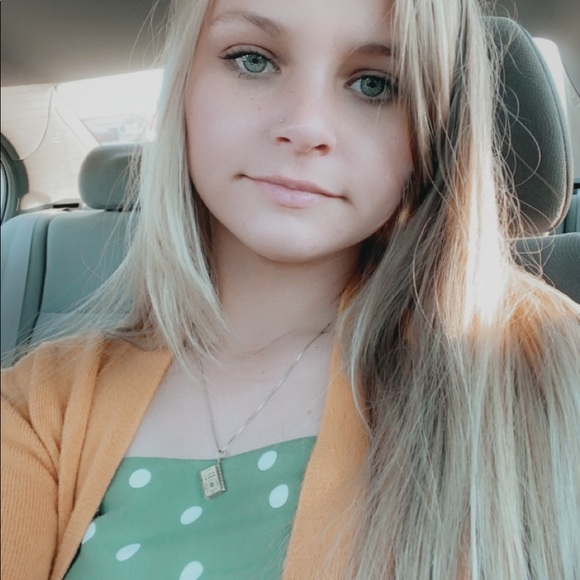 Meet your Posher, Chayne - Picture 4 of 9